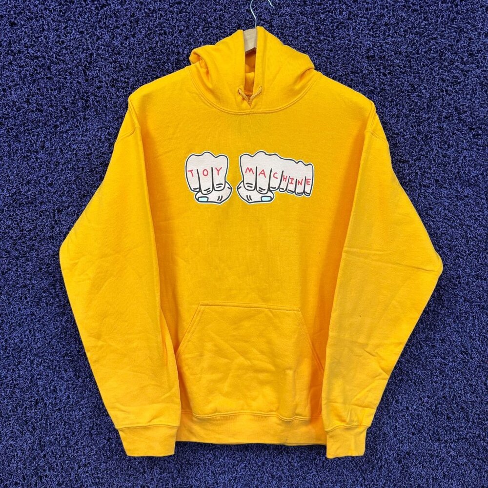 Knuckle Tattoo Spell-Out Toy Machines Skateboarding Hoodie M